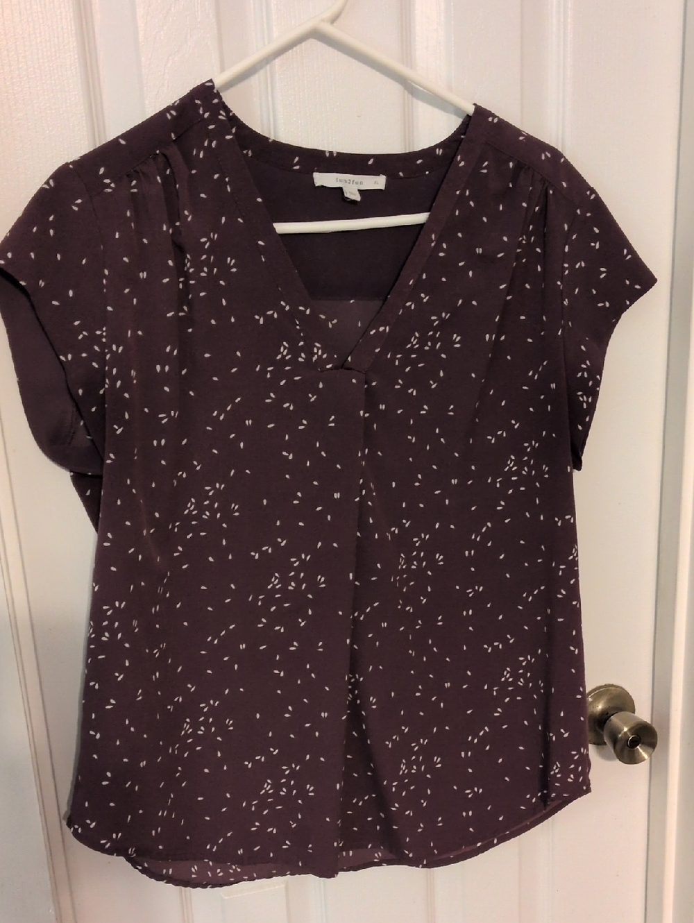 Loft Plum Cap-Sleeve V-Neck Blouse